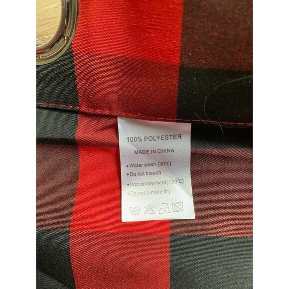 Buffalo Plaid Curtain Includes 2 panels - Picture 4 of 4